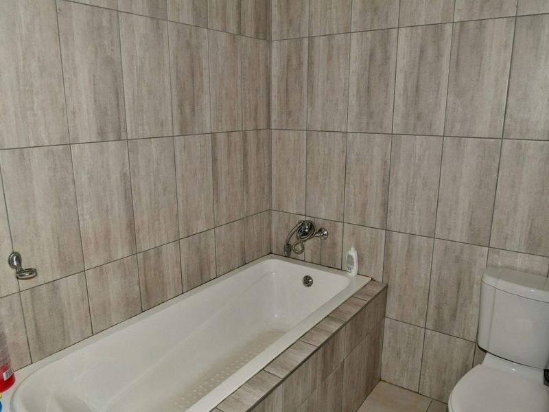 THIS MIGHT BE THE ONE FOR YOU!! - Photo 9