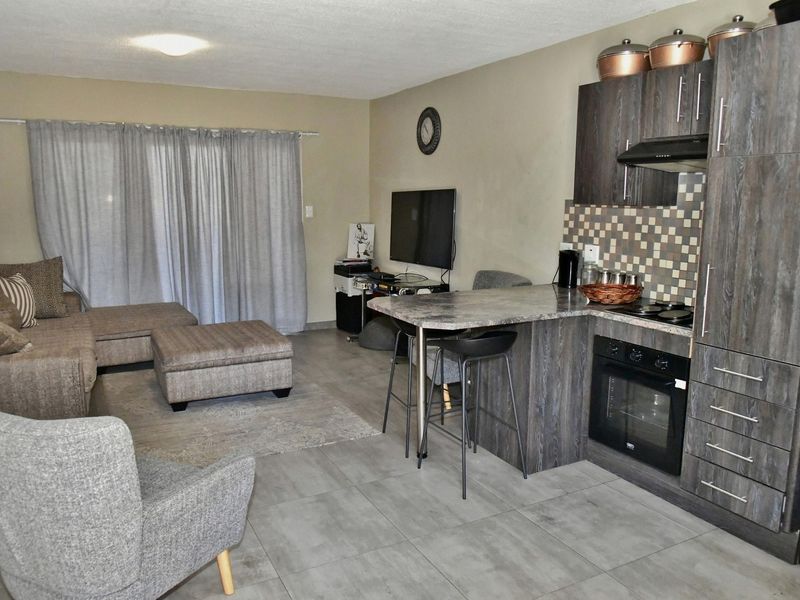 SAVE BIG - BUY DIRECTLY FROM DEVELOPER! - Photo 2