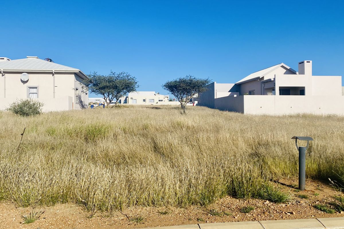 Prime Plot in Finkenstein Manor (Retirement Village) – Nature Estate Living at Its Best - Photo 2