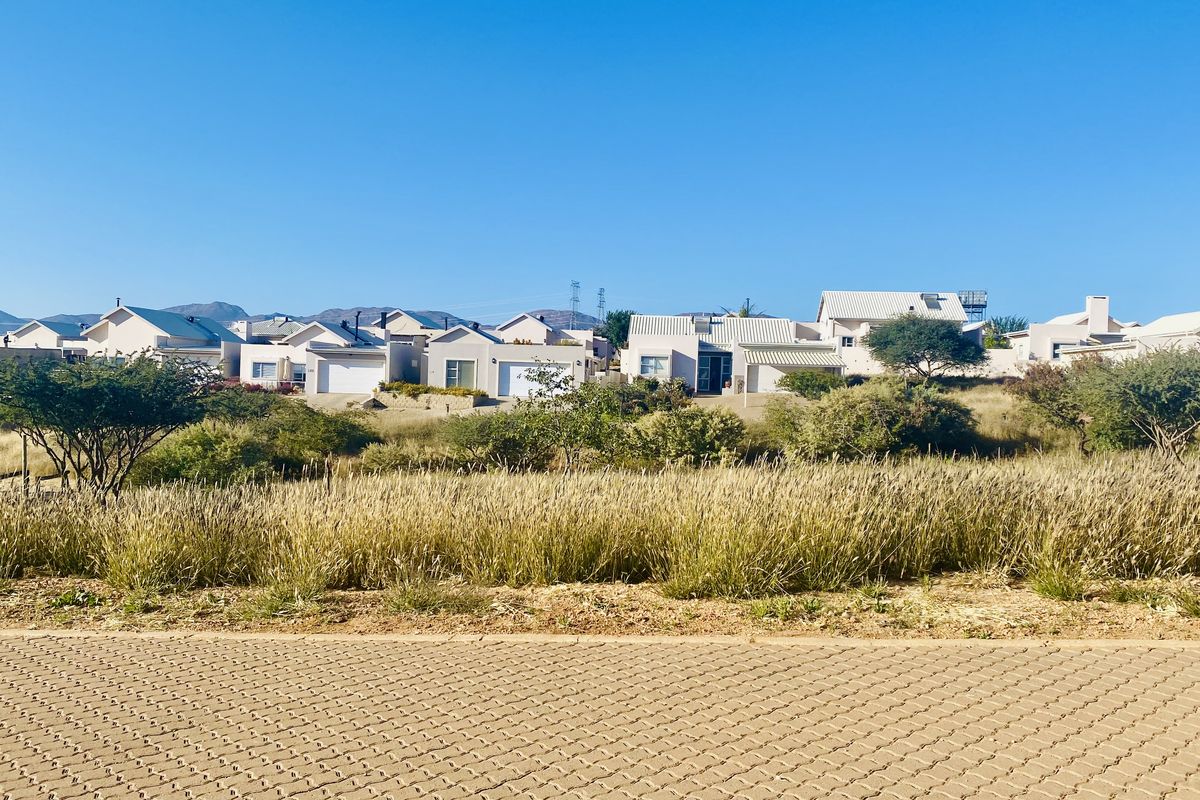 Prime Plot in Finkenstein Manor (Retirement Village) – Nature Estate Living at Its Best - Photo 4