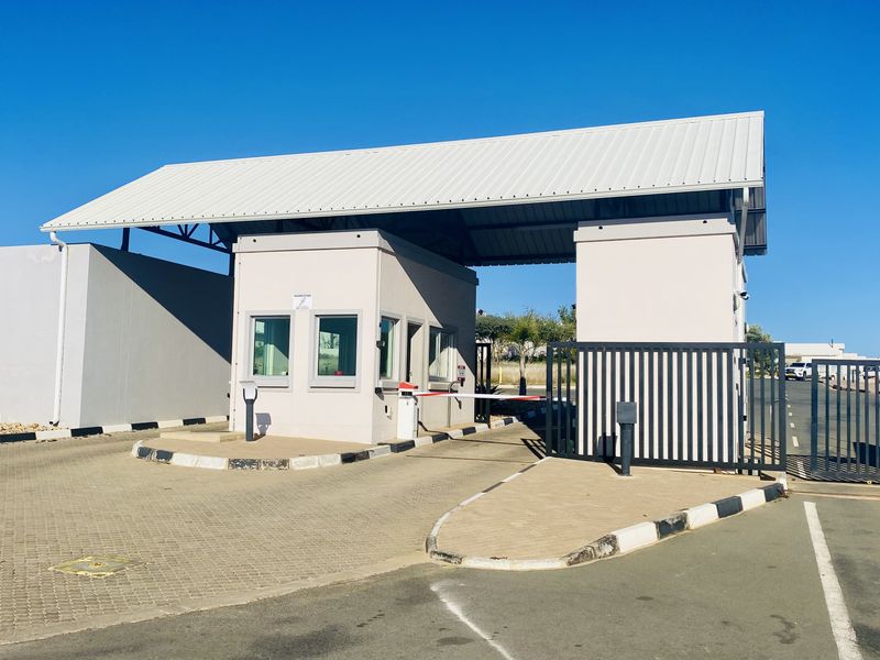 Prime Plot in Finkenstein Manor (Retirement Village) – Nature Estate Living at Its Best - Photo 7