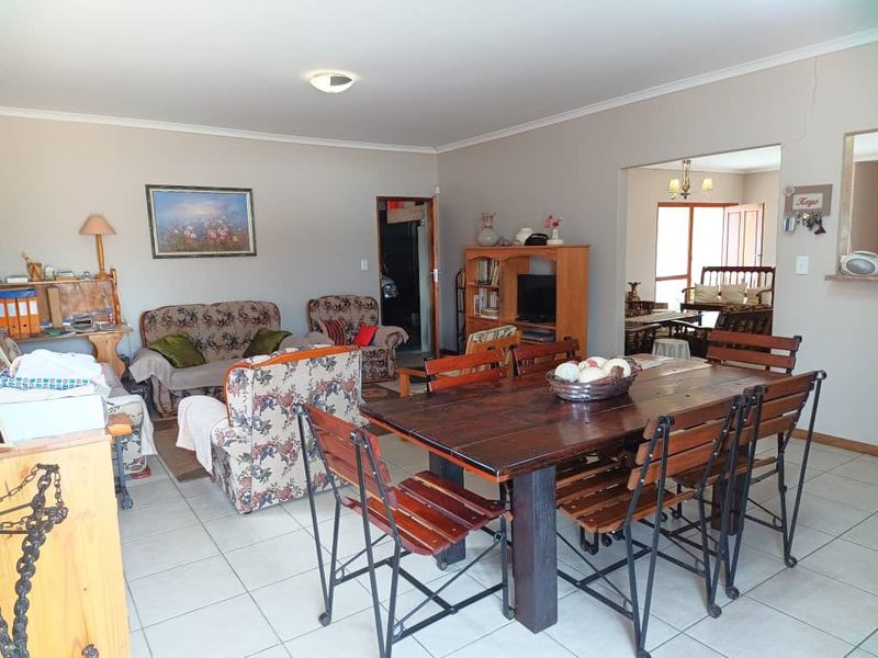 Freestanding For Sale In Henties Bay - Photo 9