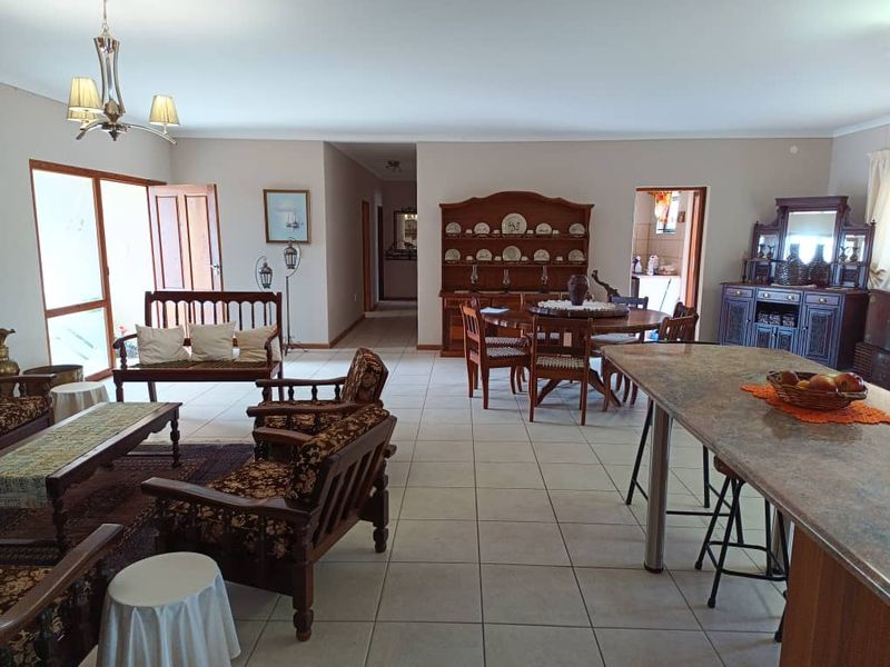 Freestanding For Sale In Henties Bay - Photo 6