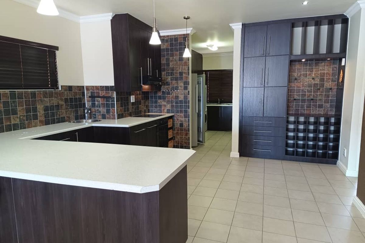 Duplex For Sale In Walvis Bay - Photo 4