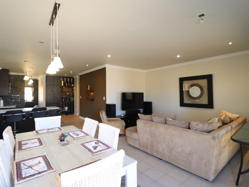 Duplex For Sale In Walvis Bay - Photo 3