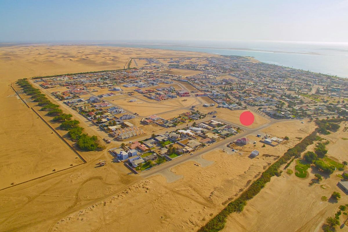 INVESTORS OPPORTUNITY AT THE COAST! - Photo 5
