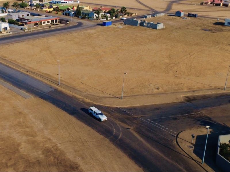INVESTORS OPPORTUNITY AT THE COAST! - Photo 6