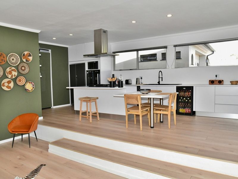 HOME WITH PANORAMIC VIEWS THAT WILL LEAVE YOU IN AWE! - Photo 9