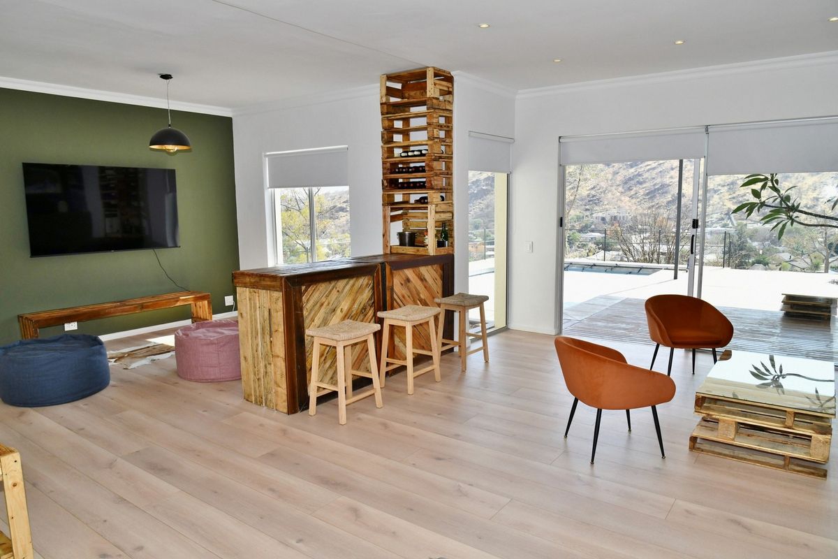 HOME WITH PANORAMIC VIEWS THAT WILL LEAVE YOU IN AWE! - Photo 5