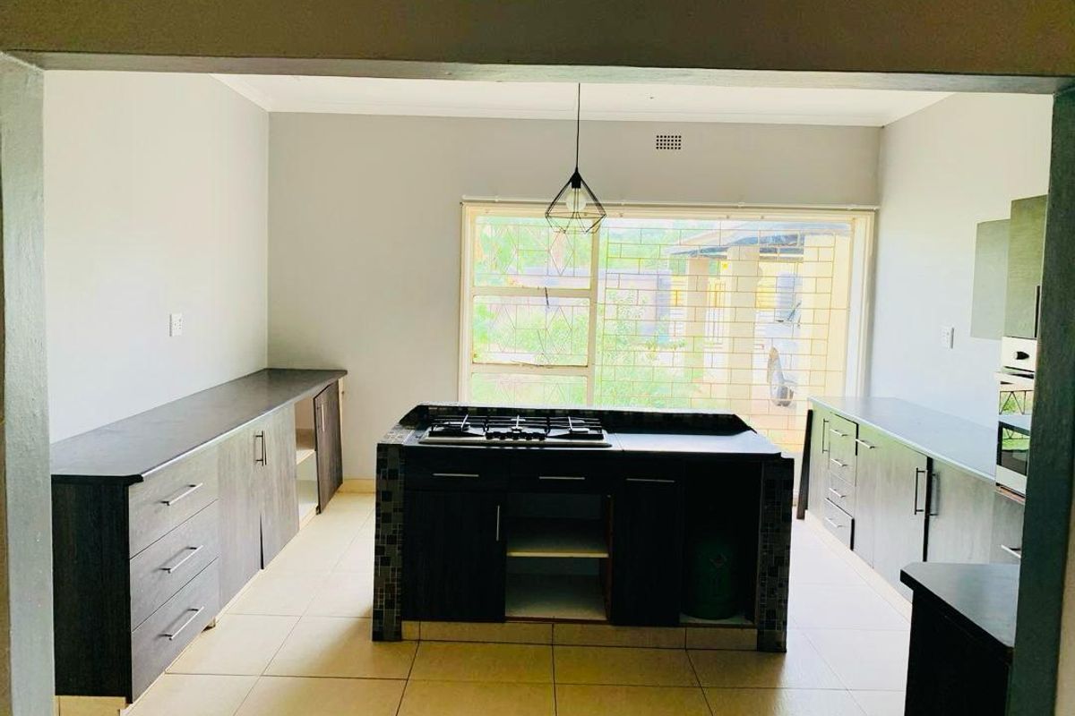 Freestanding For Sale In Tsumeb - Photo 4