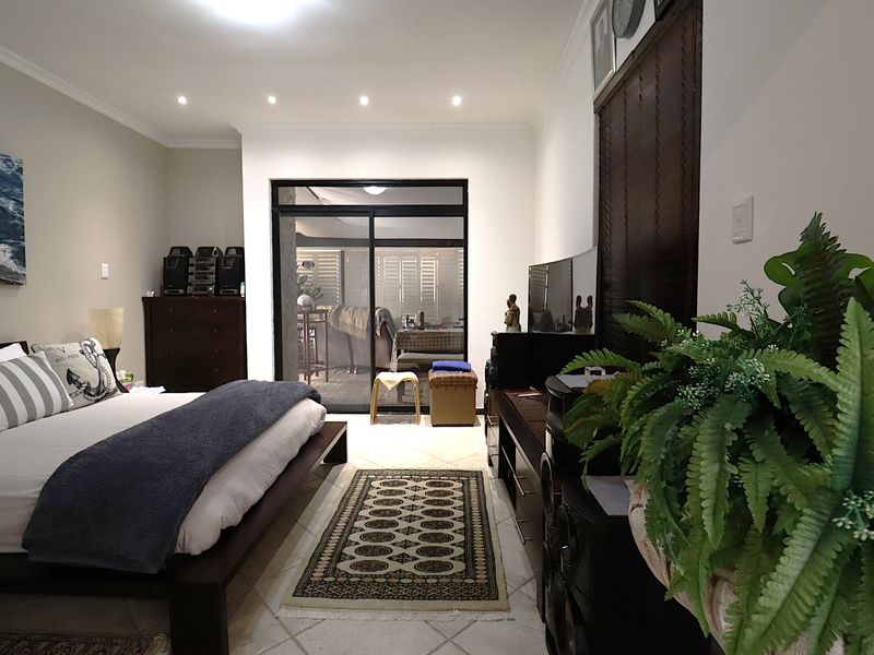 Modern Apartment at the coast! - Photo 2