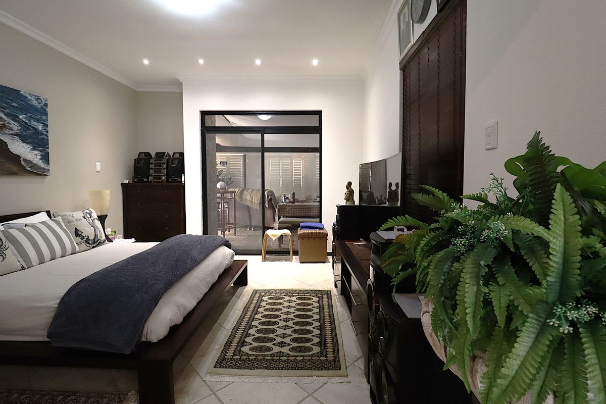 Modern Apartment at the coast! - Photo 2