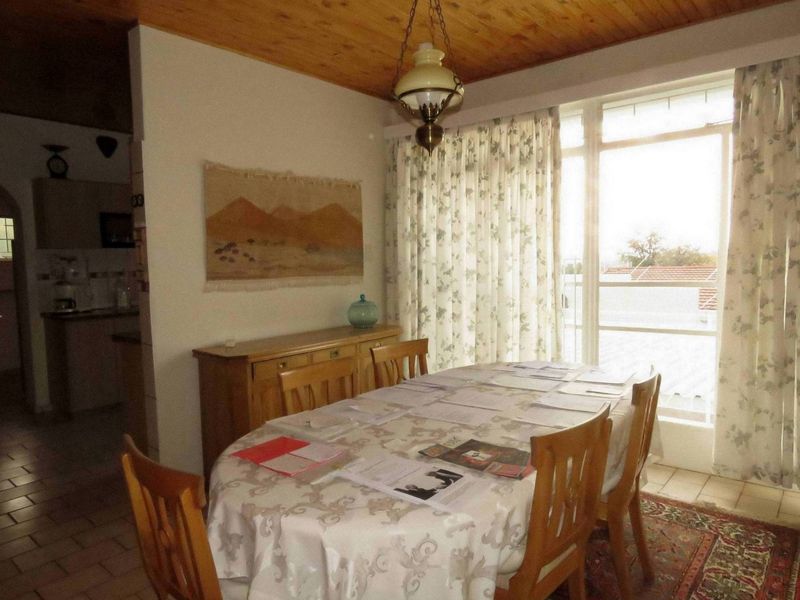 PROPERTY WITH BREATHTAKING VIEWS!! - Photo 10