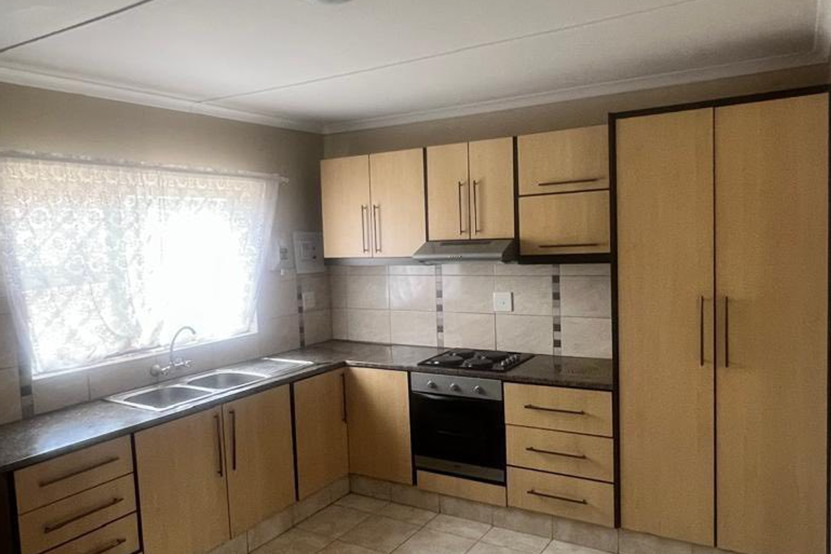 Discover your dream home in Extension 4, Tsumeb - Photo 2