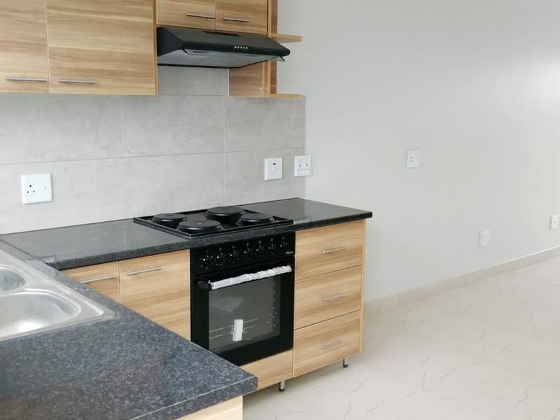 2-Bedroom Apartments for Sale – Ideal Staff Accommodation Near Walvis Bay Harbour - Photo 2