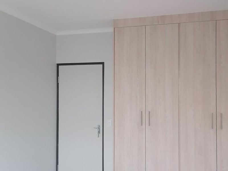 2-Bedroom Apartments for Sale – Ideal Staff Accommodation Near Walvis Bay Harbour - Photo 5