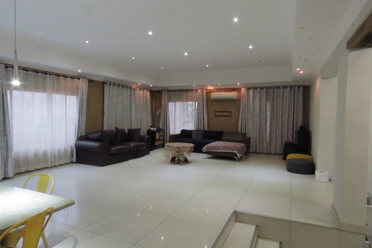 A HOME FOR THE WHOLE FAMILY - Photo 2