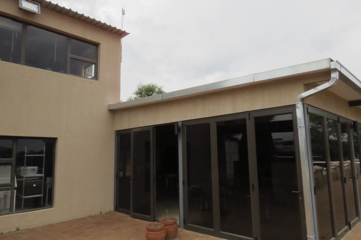 Restaurant for sale - Photo 2