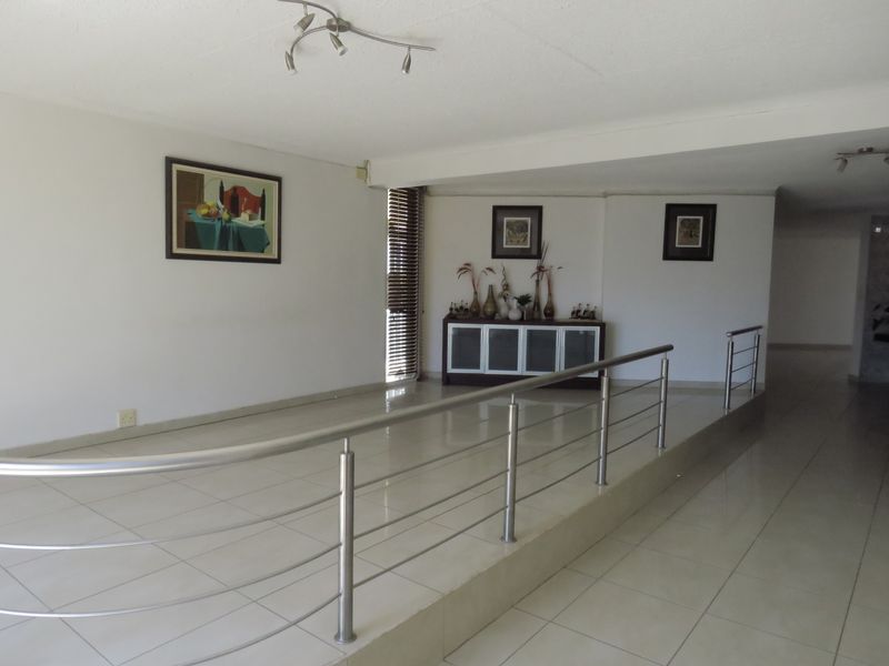 Mansion for sale - OLYMPIA - Photo 4