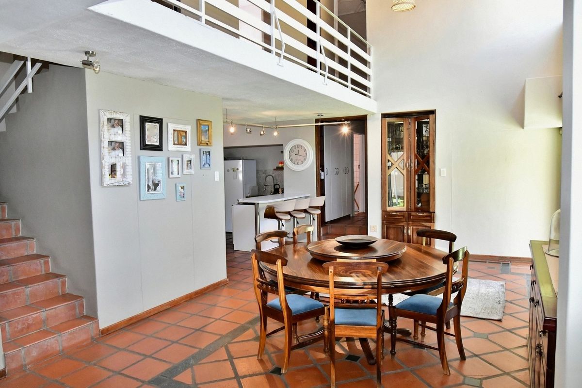 EXCITING DOUBLE STOREY PROPERTY IN SOUGHT-AFTER LUDWIGSDORF! - Photo 2