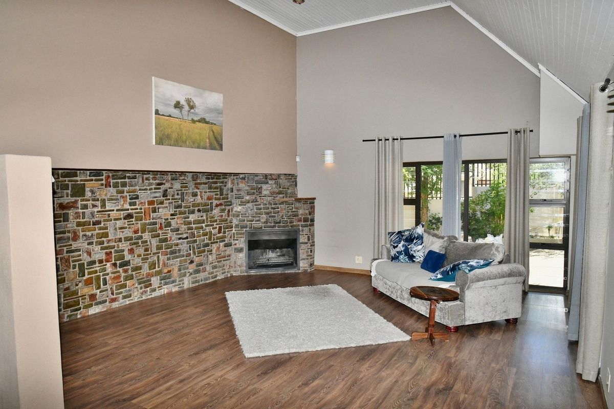 EXCITING DOUBLE STOREY PROPERTY IN SOUGHT-AFTER LUDWIGSDORF! - Photo 4