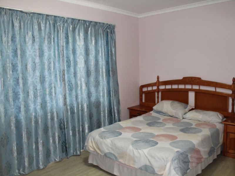 ELISINHEIM – 4 BEDROOM FAMILY HOME – FOR SALE - Photo 8