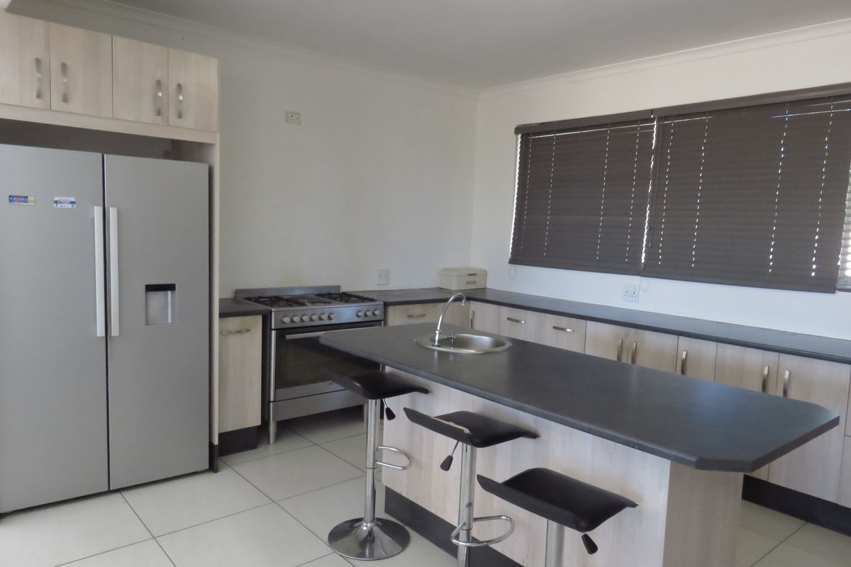 Escape to the quiet nature - Photo 2