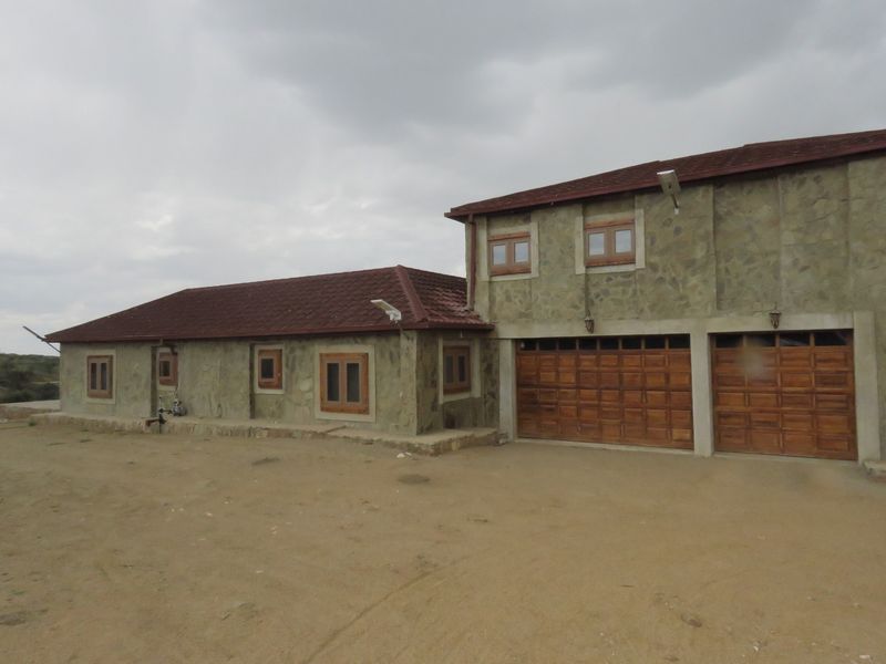 PARADISE AWAITS—MAKE IT YOURS!!! - Photo 4