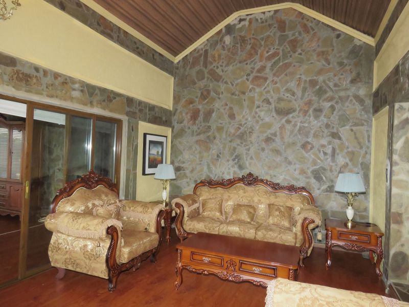 PARADISE AWAITS—MAKE IT YOURS!!! - Photo 6