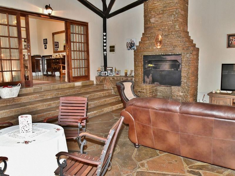 ONE-OF-A-KIND 'INCOME GENERATING'  SMALL HOLDING OF 2HA FOR SALE – THE VALLEY OF ANGELS, BRAKWATER - Photo 8