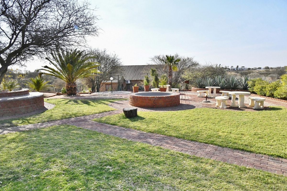 ONE-OF-A-KIND 'INCOME GENERATING'  SMALL HOLDING OF 2HA FOR SALE – THE VALLEY OF ANGELS, BRAKWATER - Photo 3