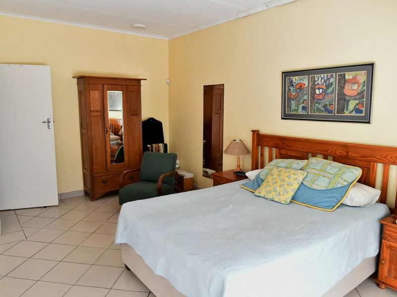 A HOME WITH HEART, READY FOR YOUR STORY - Photo 10