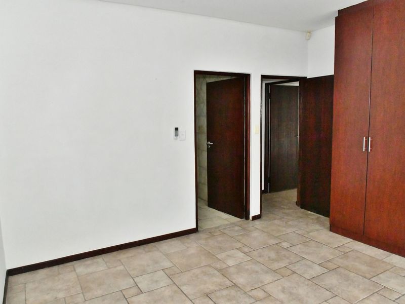 FAMILY-FRIENDLY LOCK-UP-AND-GO TOWNHOUSE (ONLY 5 UNITS) - Photo 8