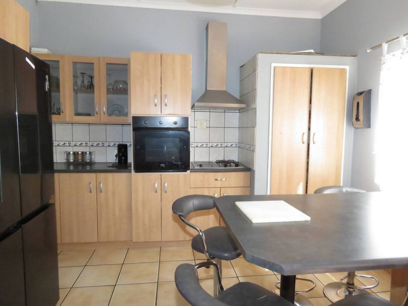 Family Home or sale - Pineerspark - Photo 4