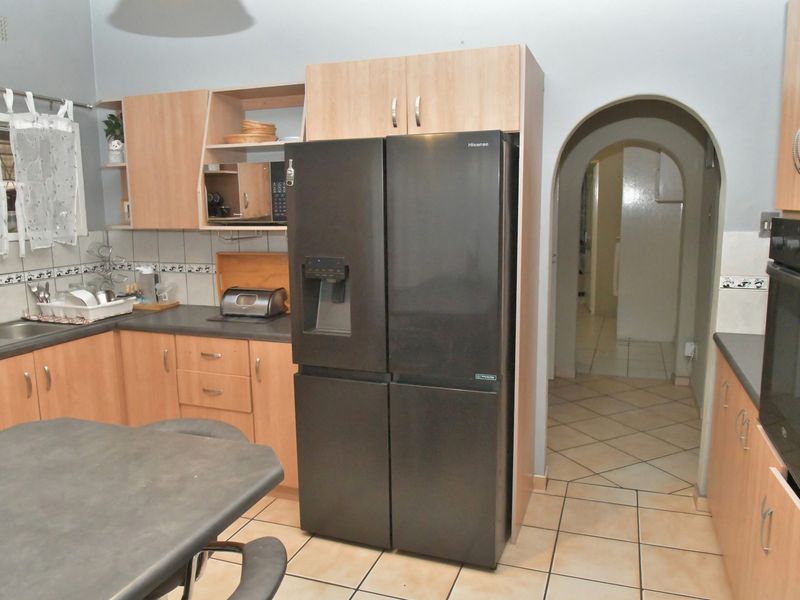 Family Home or sale - Pineerspark - Photo 6