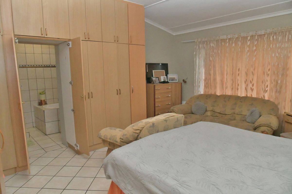 Family Home or sale - Pineerspark - Photo 4