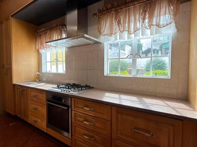 Freestanding Rental Monthly In Windhoek - Photo 10