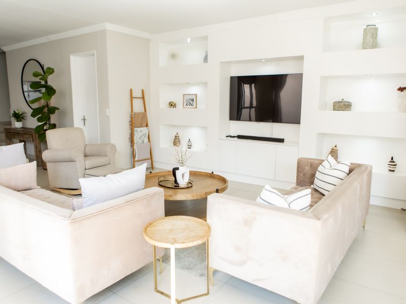 Apartment Rental Monthly In Windhoek - Photo 8