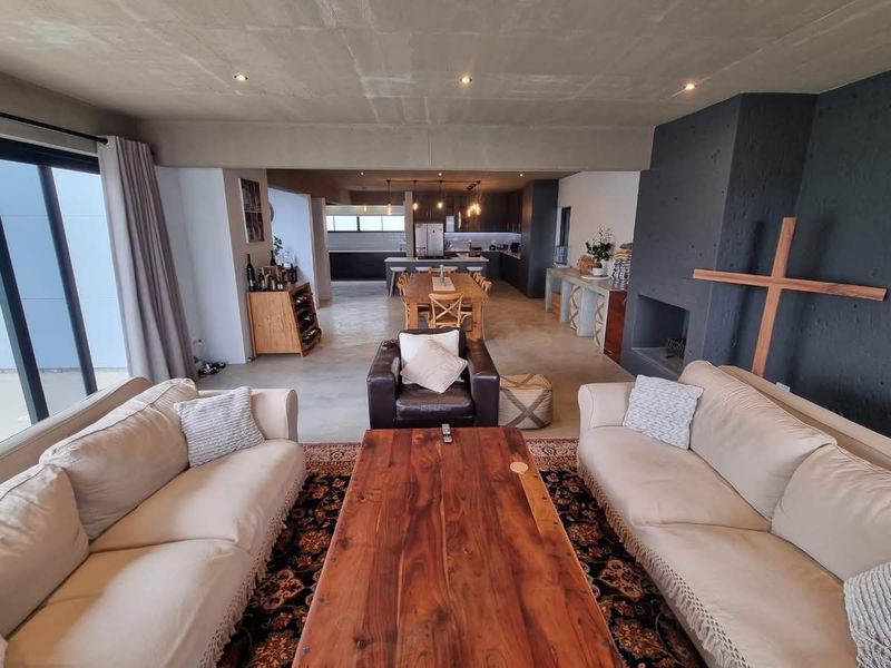 Freestanding For Sale In Henties Bay - Photo 4