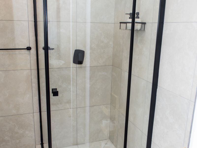 Apartment Rental Monthly In Windhoek - Photo 4