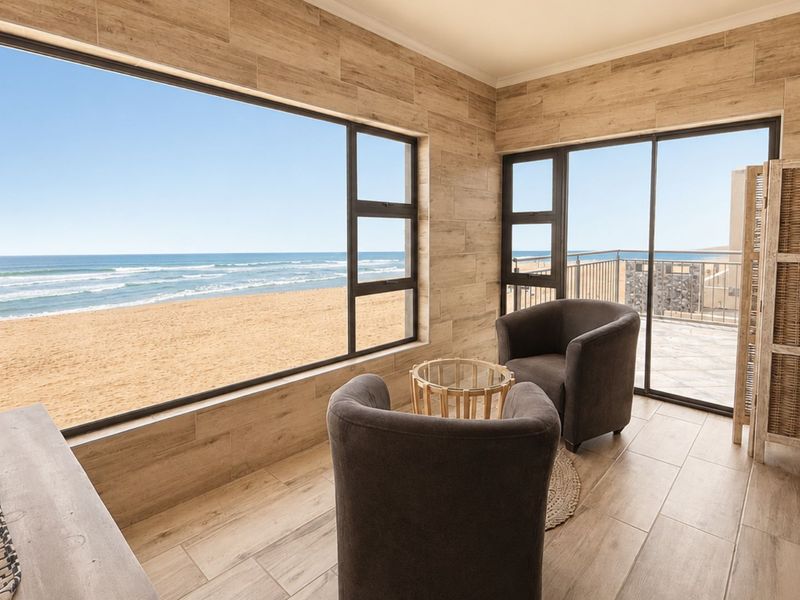 Exceptional Beachfront Home - Photo 9