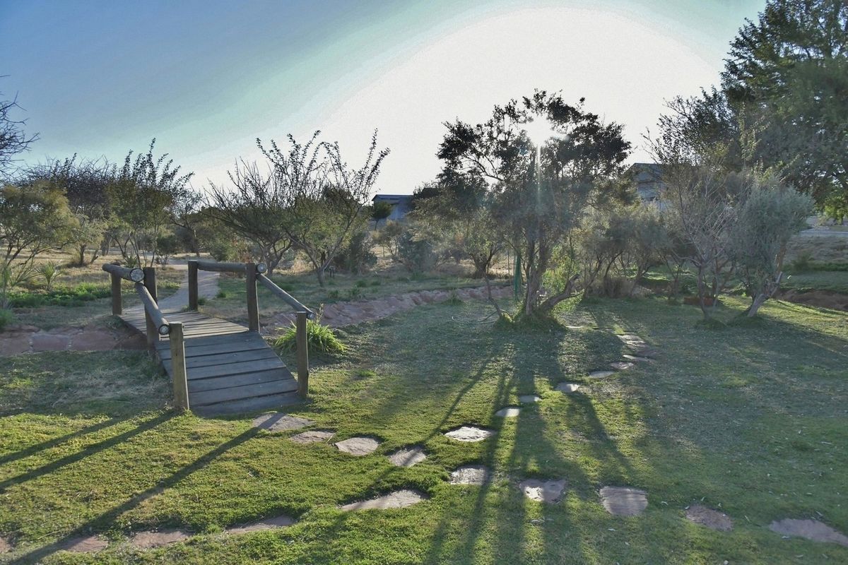 FINKENSTEIN MANOR – EXCEPTIONAL VALUE & LIFESTYLE - Photo 4