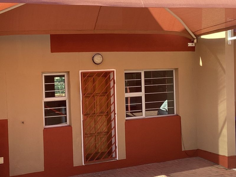 Townhouse  Below Valuation - Photo 10
