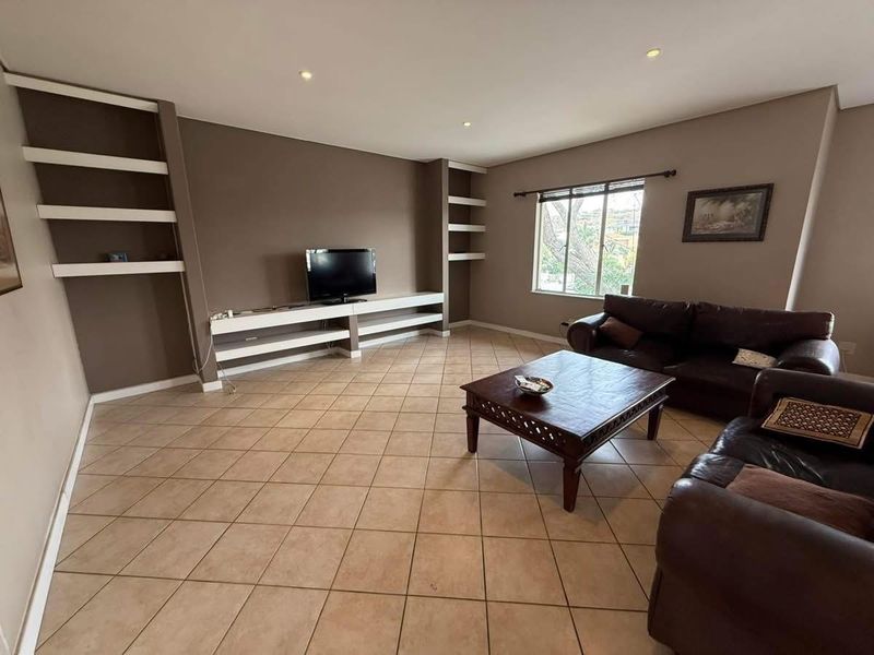 Freestanding For Sale In Windhoek - Photo 8