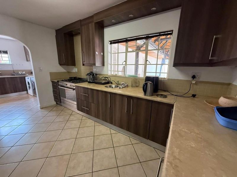 Freestanding For Sale In Windhoek - Photo 3