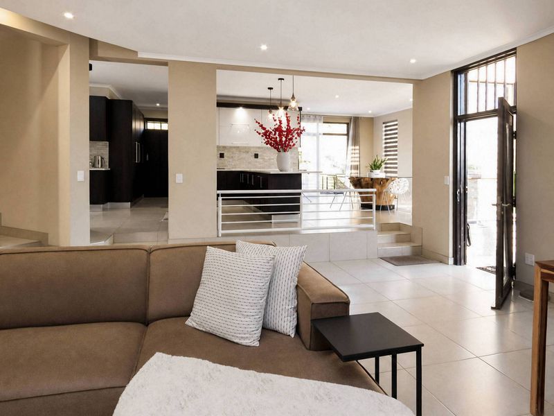 JUST LISTED! A STUNNING FAMILY HOME WITH SPECTACULAR MOUNTAIN VIEWS! - Photo 7