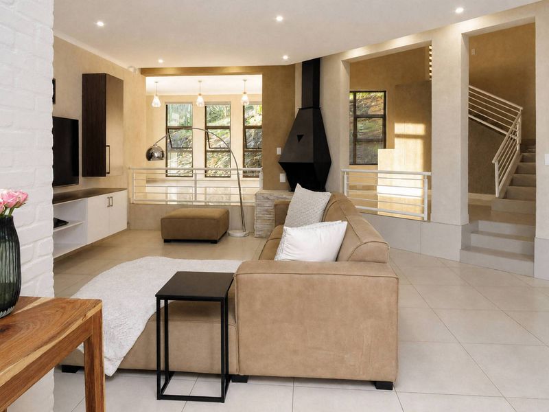 JUST LISTED! A STUNNING FAMILY HOME WITH SPECTACULAR MOUNTAIN VIEWS! - Photo 2