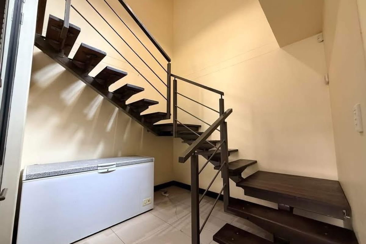 Townhouse For Sale In Windhoek - Photo 3