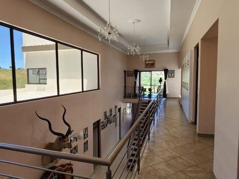 House For Sale In Windhoek - Photo 9