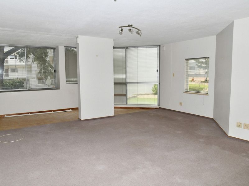 DIAMOND IN THE ROUGH! - Photo 3